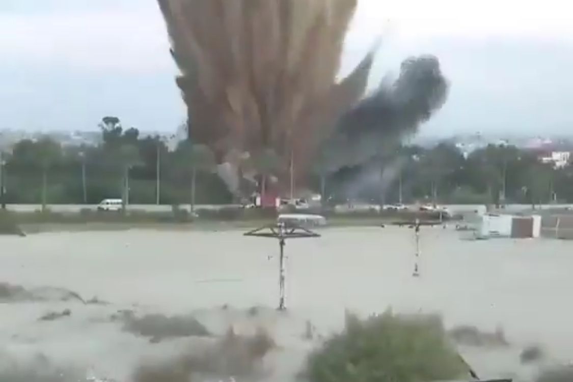 “Watch: Israeli airstrikes target Civil Defense and ambulance vehicles in #Tyre”