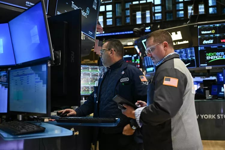 Stocks Plunge 15% as Investors Fear China’s A.I. Breakthrough Could Undermine U.S. Tech Giants